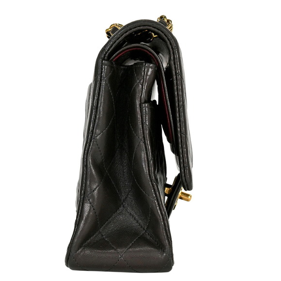 Chanel W Black Shoulder Bag Flap Matelasse Chain Leather - Picture 1 of 13